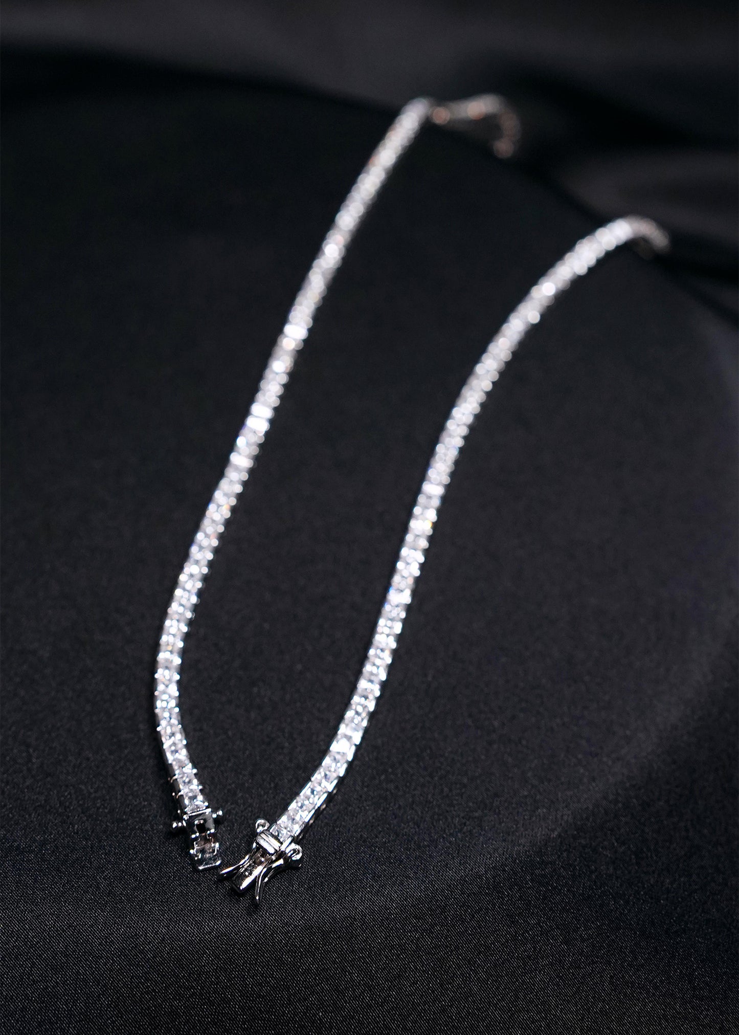 V- shaped Silver String