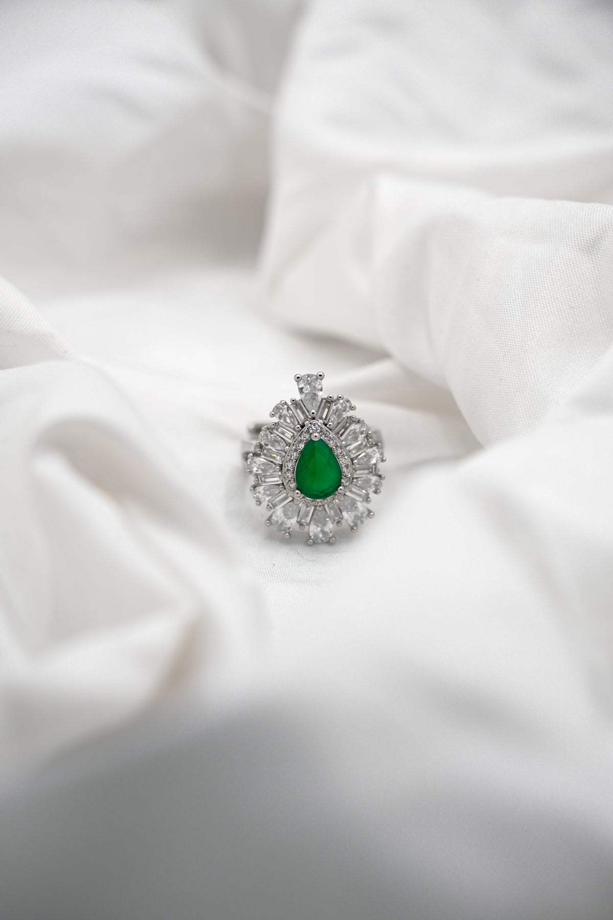 Pear Emerald Ring