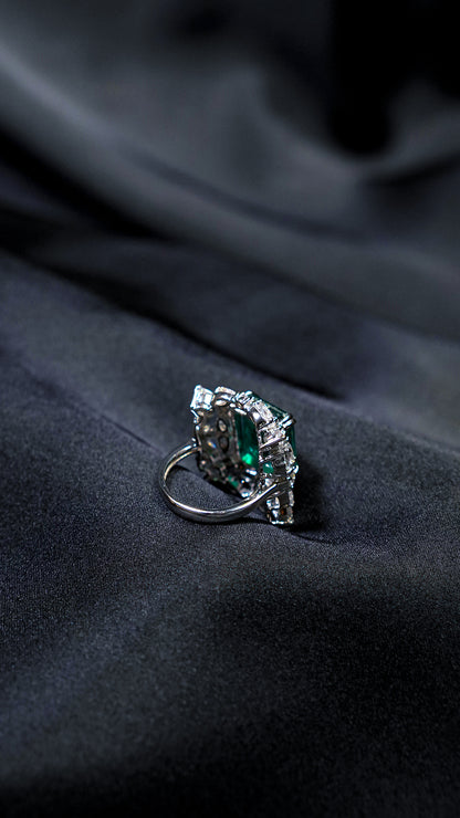 Hydro emerald oversized ring