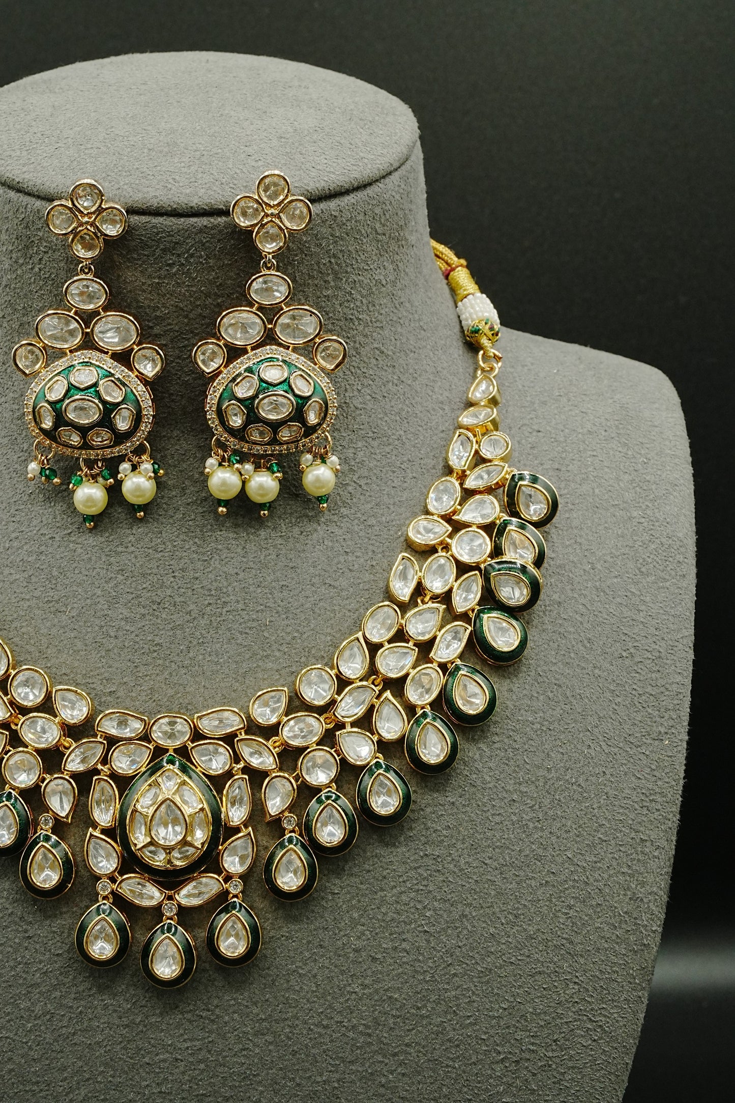 Plain Polki Necklace