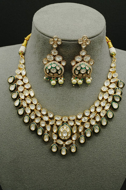 Plain Polki Necklace