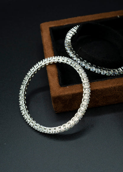 Eternal silver bangles