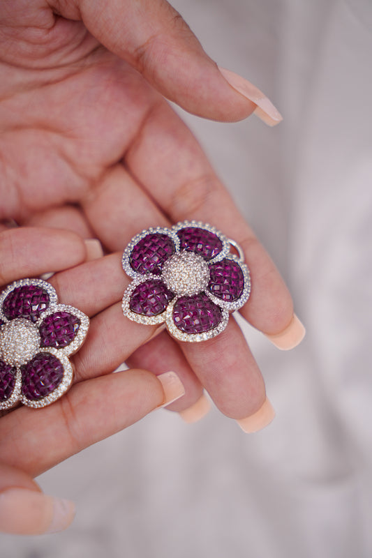 Clover Studs