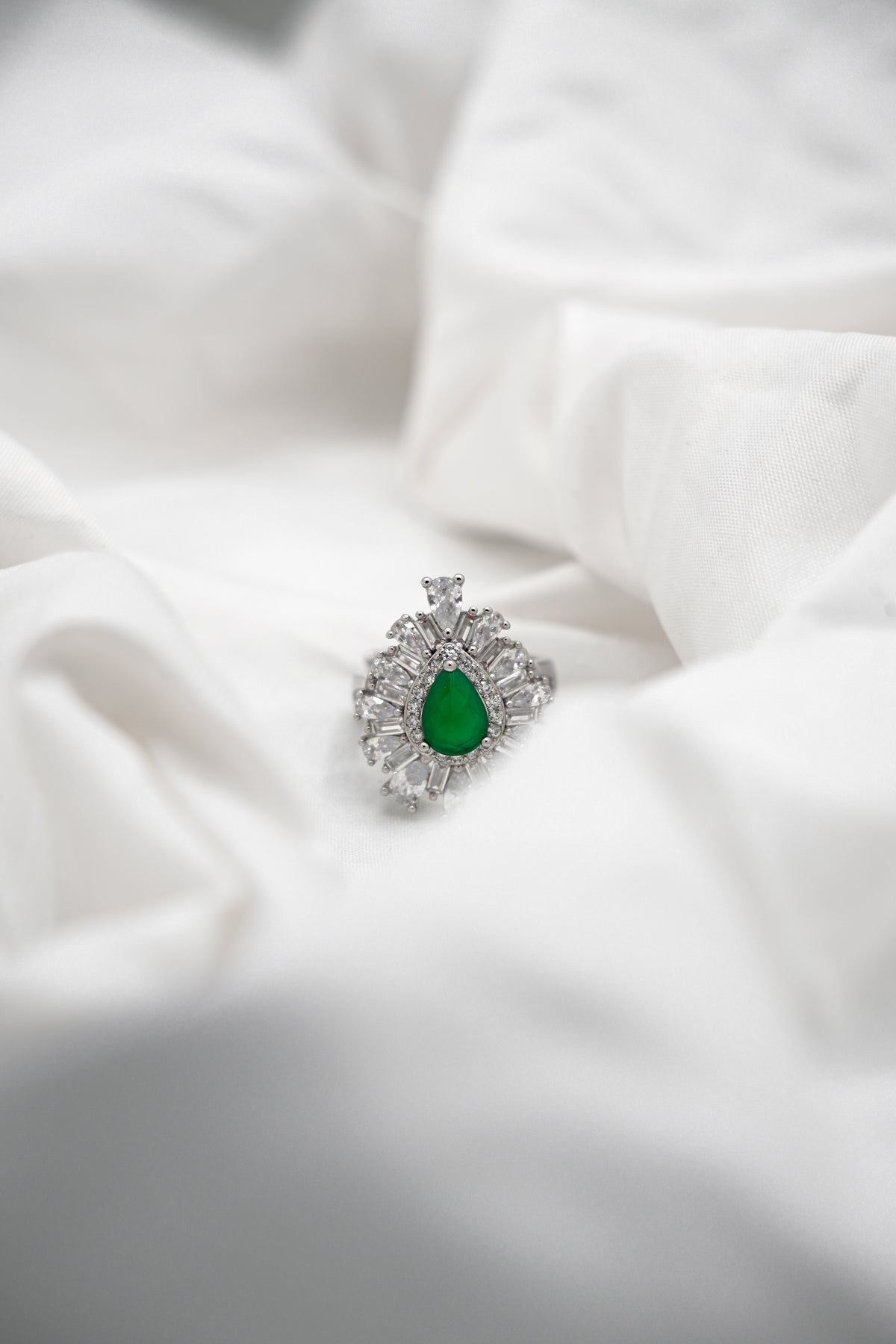 Pear Emerald Ring