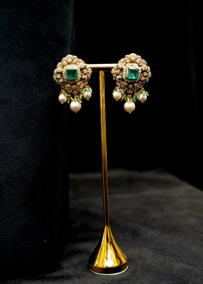 Emerald Moti