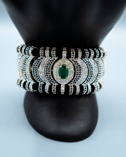 Emerald with Moissanites