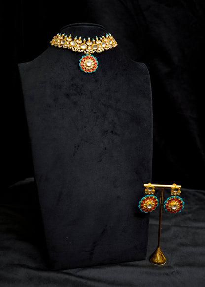 Kundan Glance