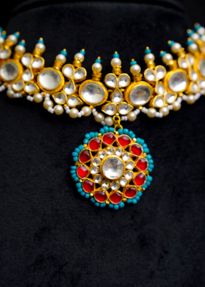 Kundan Glance