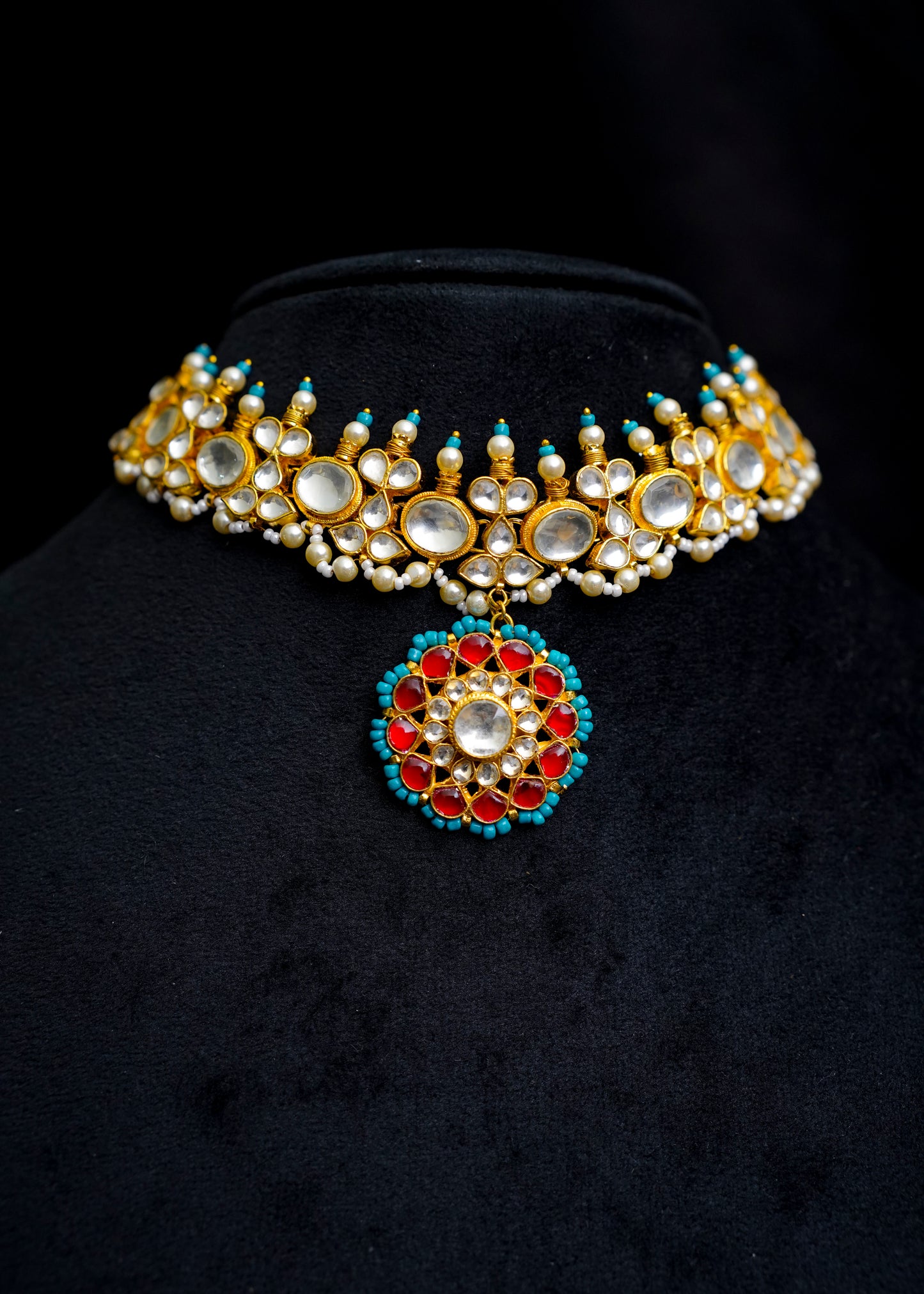 Kundan Glance