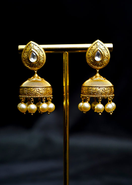 Solid gold jhumka