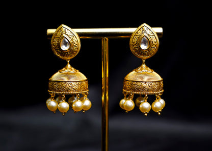 Solid gold jhumka
