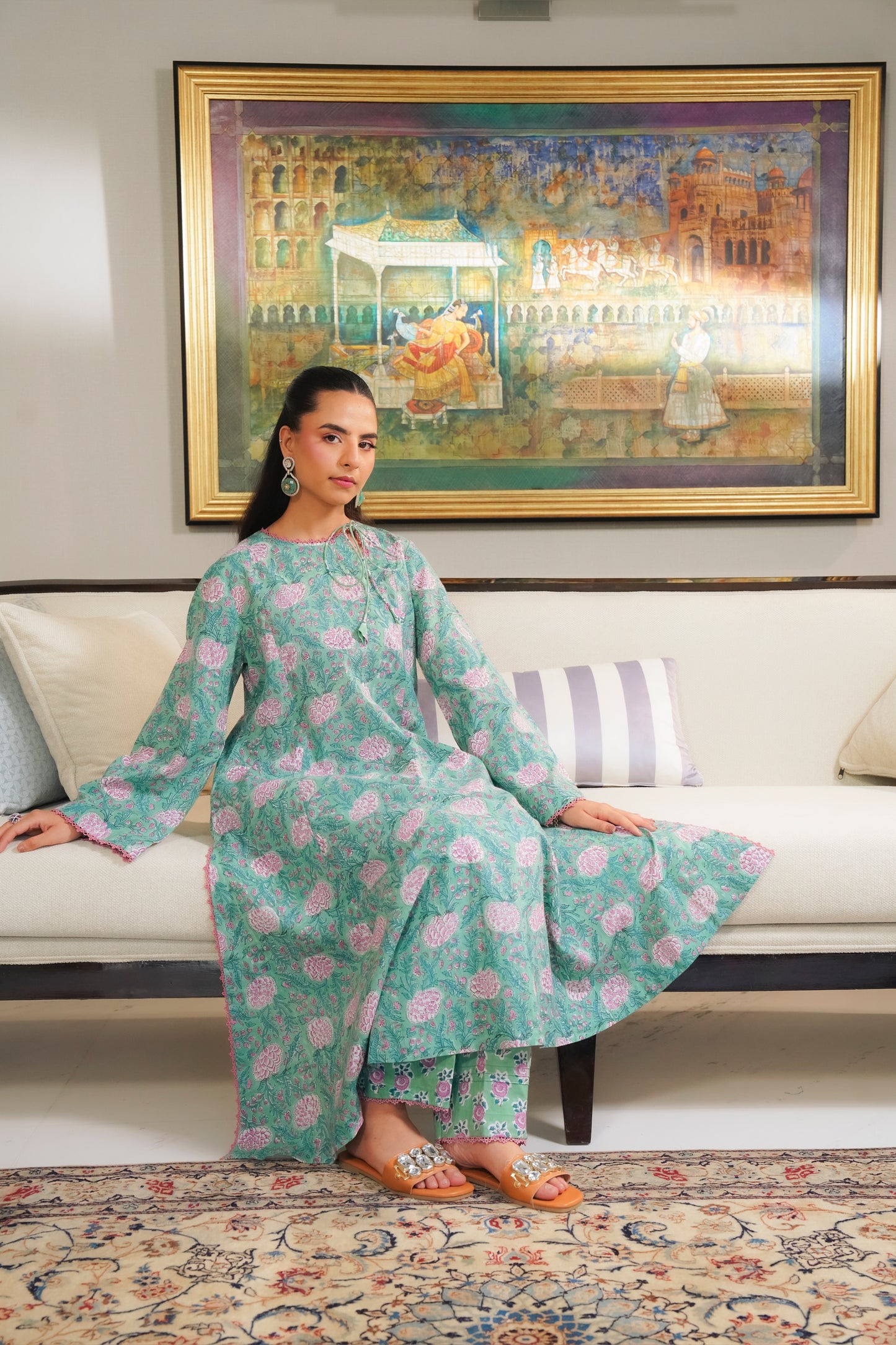 Gulnaar Long