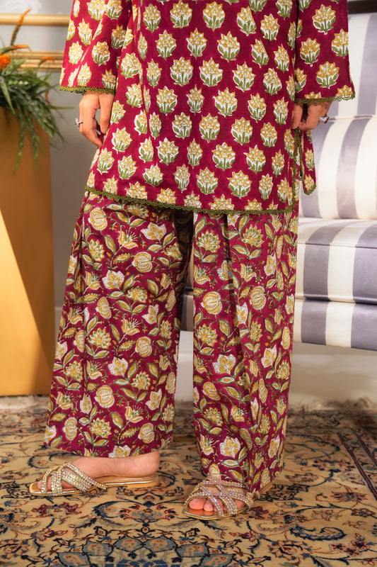 Red Lotus Short