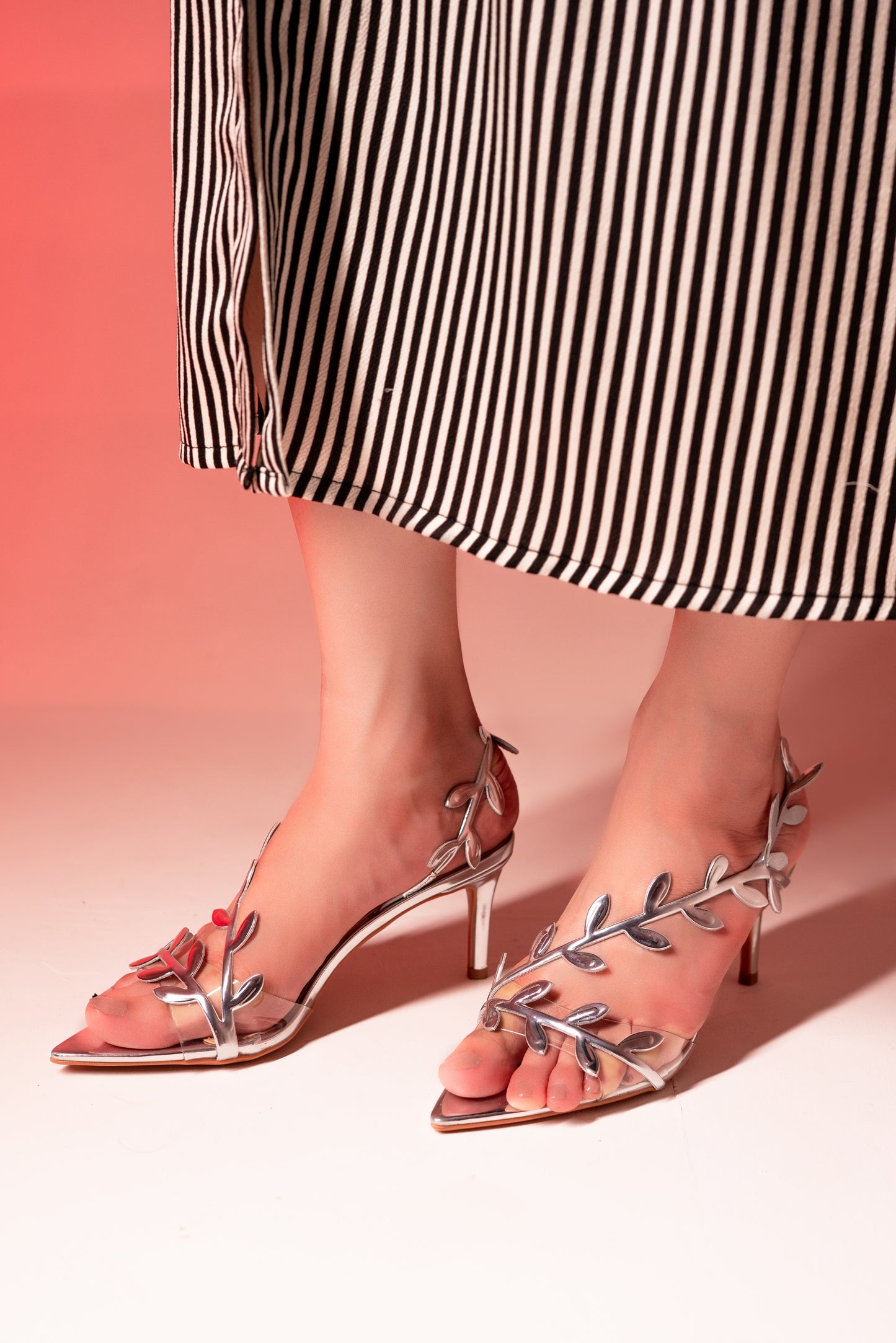 HAMPTON HEELS